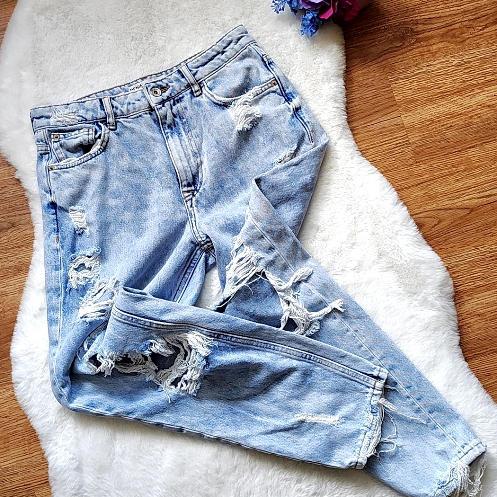 Mom Jeans Bershka High Rise Destroyed Ripped Distressed Denim - Picture 10 of 11